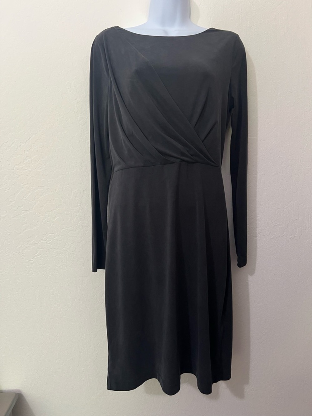 Banana Republic Classic charcoal Long-Sleeve Draped Women’s Dress
